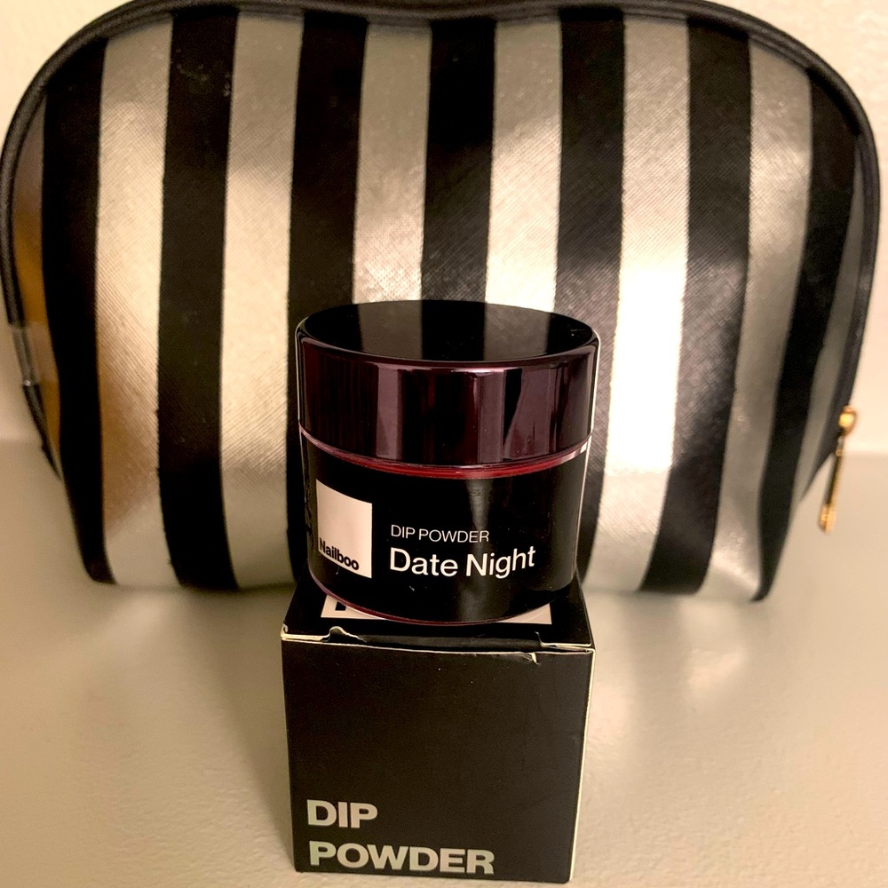 Nailboo Dip Powder in “Date Night”